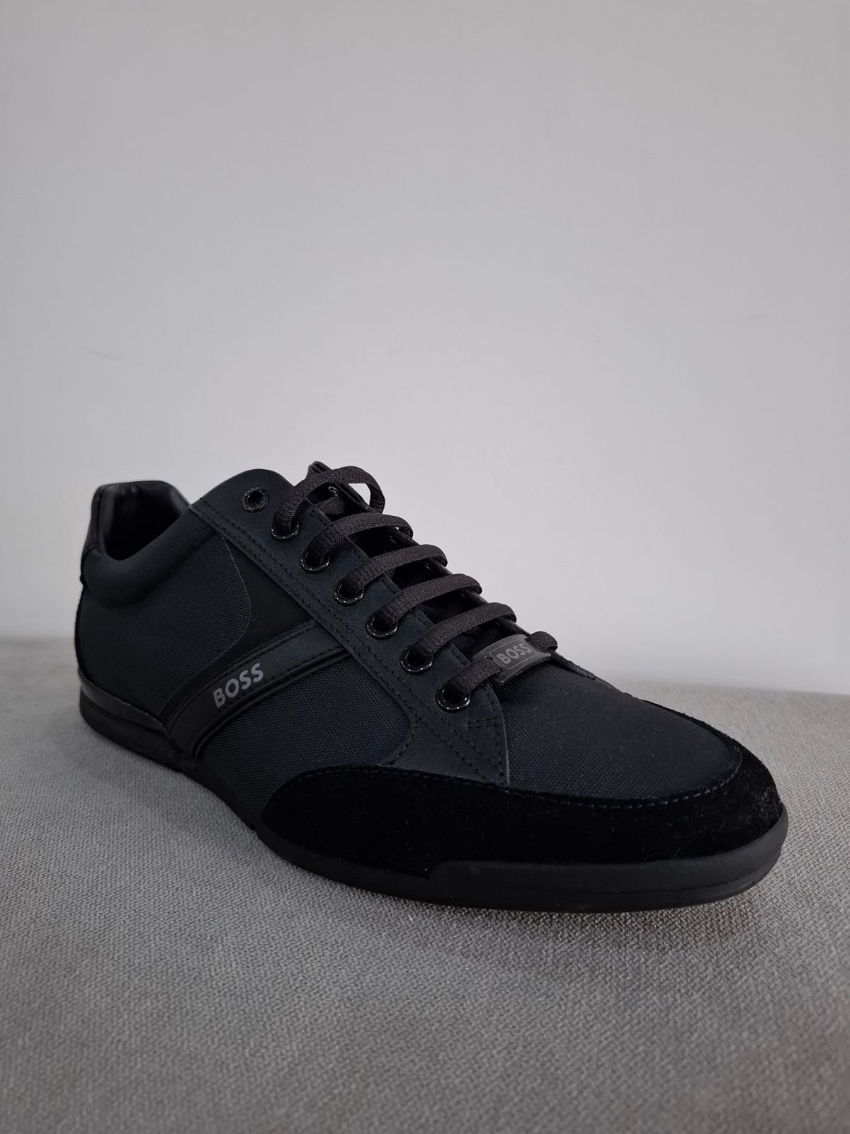 ZAPATILLAS HUGO BOSS COLOR NEGRO TALLA 42