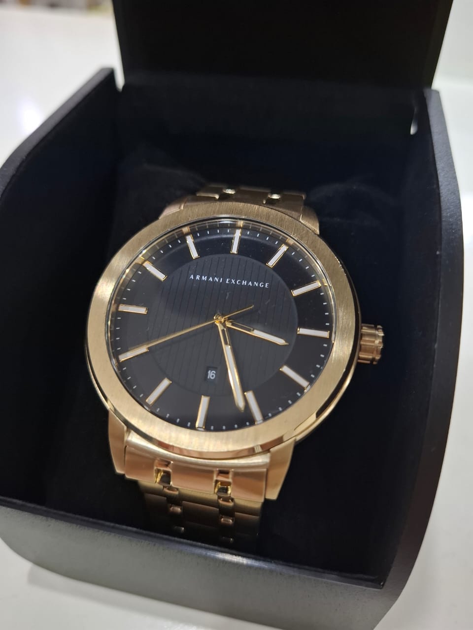 RELOJ ARMANI EXCHANGE DORADO CON NEGRO