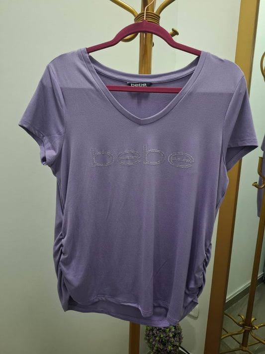 POLO BEBE PARA MUJER COLOR MORADO CON EL LOGO EN PEDRERIA - TALLA M