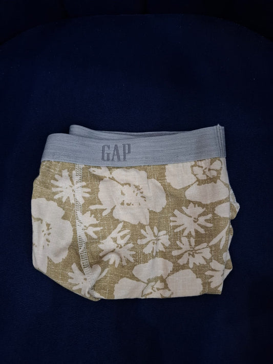 BOXER GAP COLOR BEIGE CON BLANCO - TALLA M