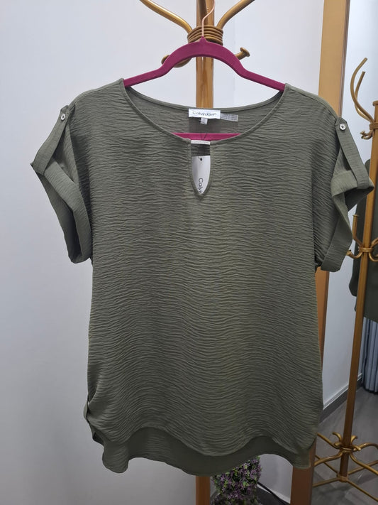 BLUSA CALVIN KLEIN COLOR VERDE PETROLEO - TALLA M