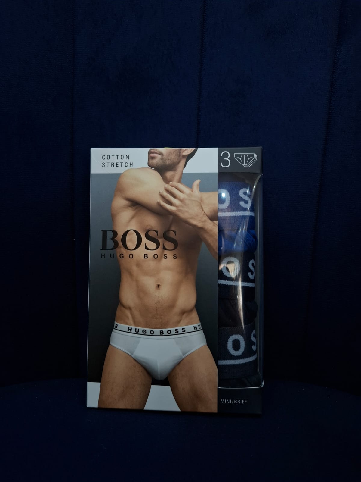 3 UNIDADES DE BOXER HUGO BOSS EN COLOR CELESTE, AZUL Y PLOMO - TALLA S