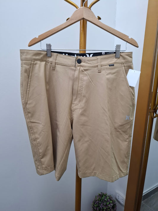 SHORT HURLEY COLOR BEIGE OSCURO - TALLA 34