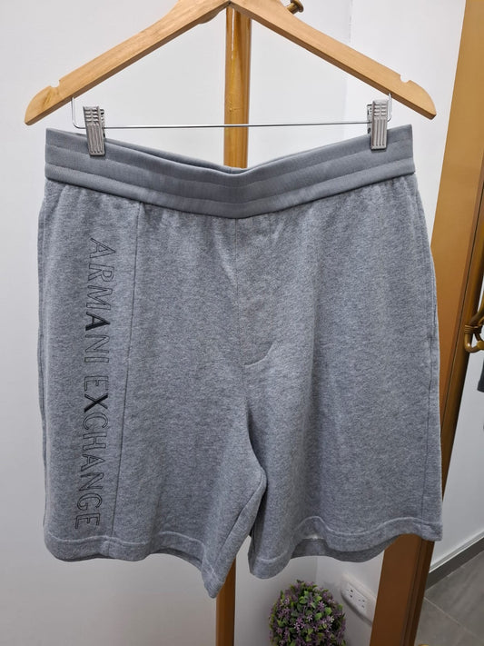 SHORT DE ALGODON ARMANI EXCHANGE COLOR PLOMO - TALLA M