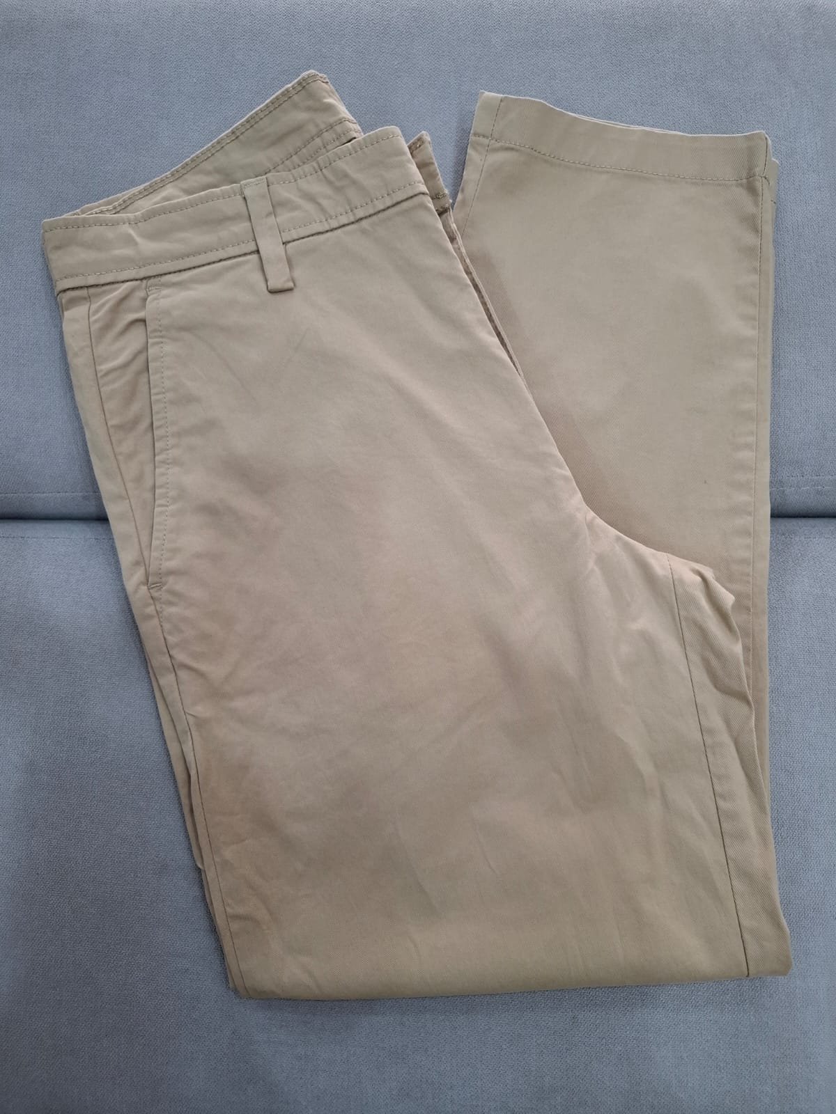 PANTALON CALVIN KLEIN COLOR BEIGE - TALLA 32