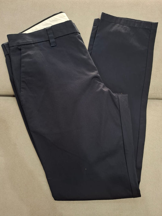 PANTALON ARMANI EXCHANGE COLOR NEGRO - TALLA 33