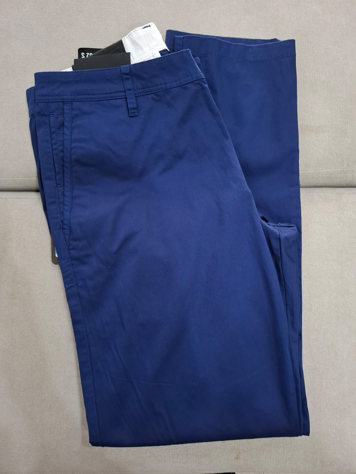 PANTALON ARMANI EXCHANGE COLOR AZUL MARINO - TALLA 32