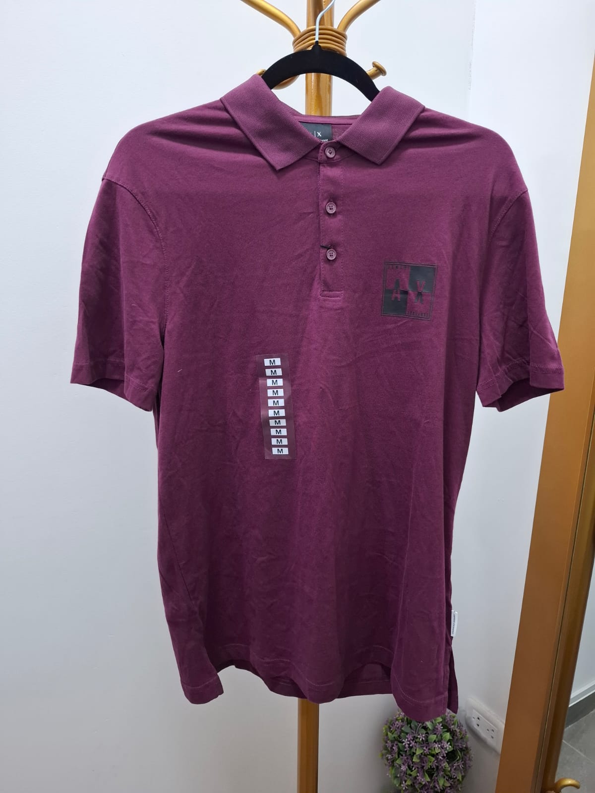 POLO CUELLO CAMISA ARMANI EXCHANGE COLOR UVA - TALLA M