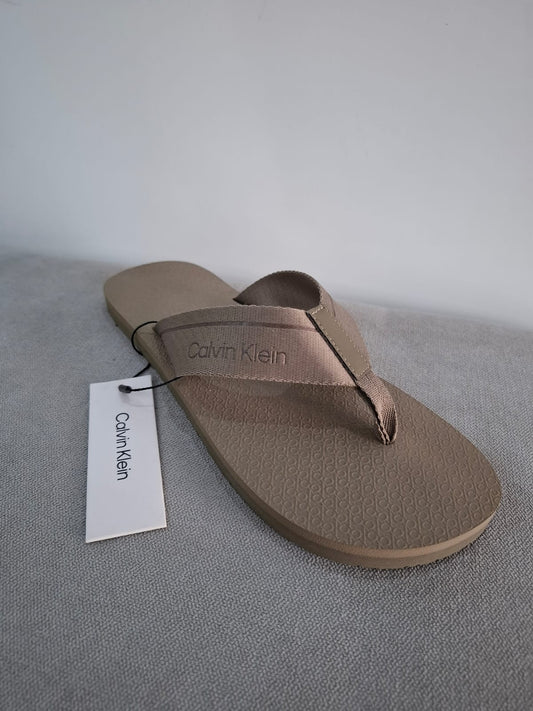 SANDALIAS CALVIN KLEIN PARA HOMBRE COLOR CAMEL - TALLA 42